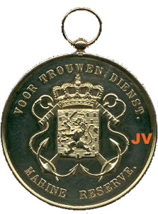 Onderscheidingsteken voor langdurige, eerlijke en trouwe dienst bij de Marine Reserve in goud